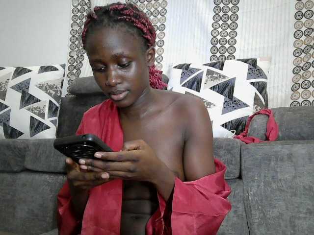 cutemona live webcam show