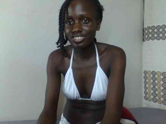Modelo: cutemona