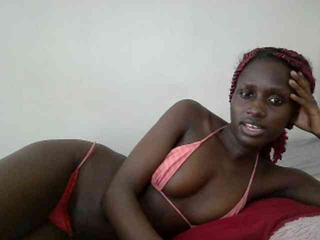 Modelo: cutemona