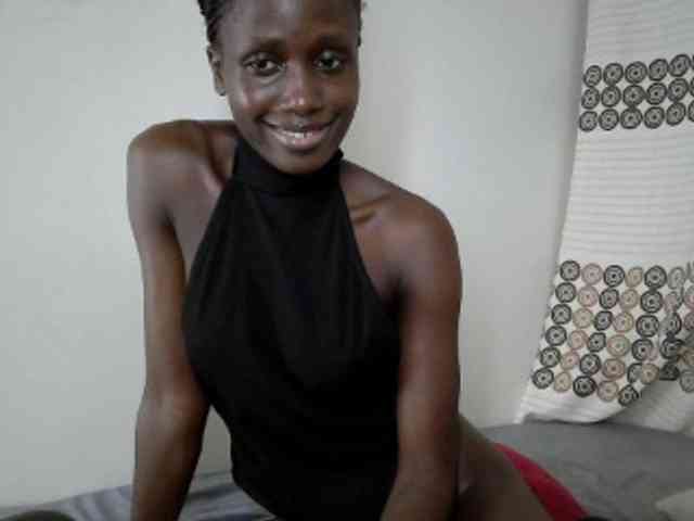 cutemona webcam