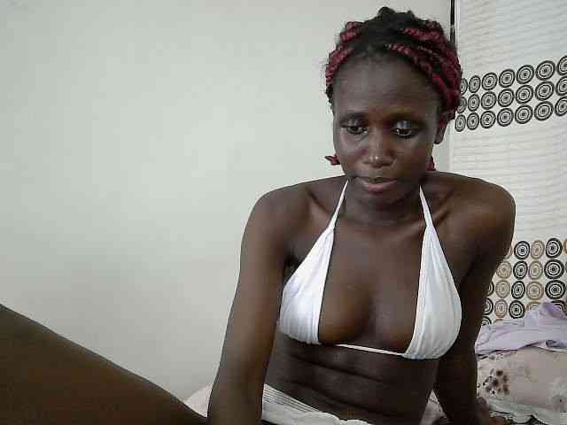 cutemona webcam