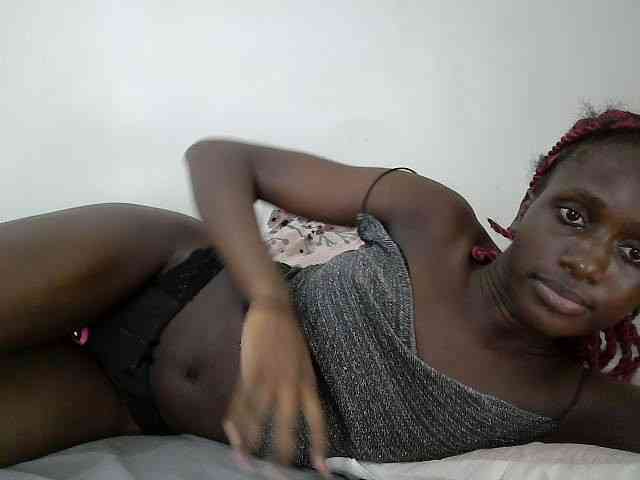Modelo: cutemona