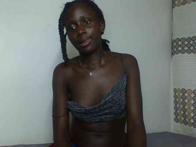 Modelo: cutemona