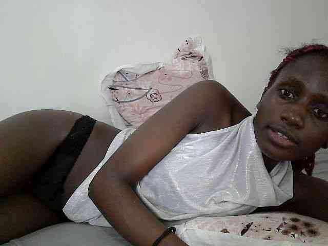Modelo: cutemona