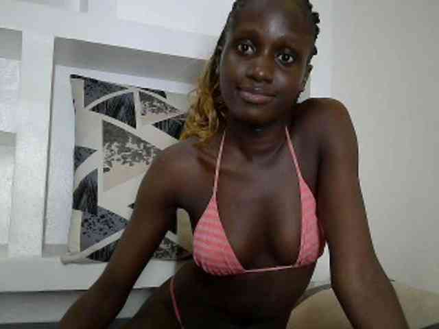 cutemona webcam
