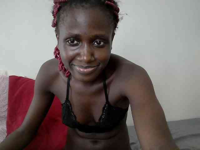 Modelo: cutemona