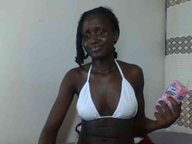 Modelo: cutemona