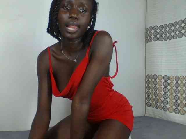 Modelo: cutemona