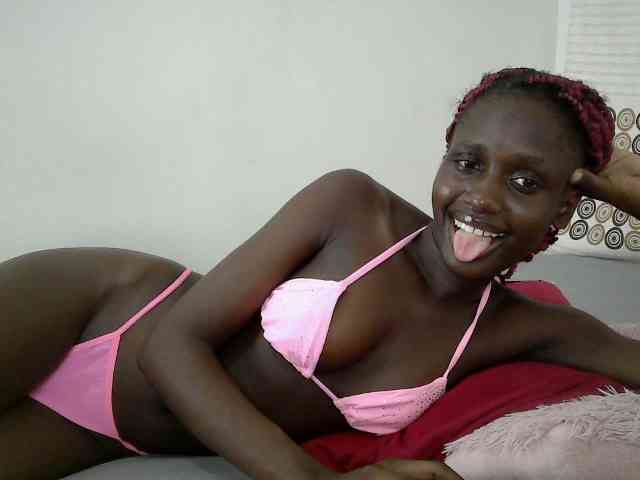 Modelo: cutemona