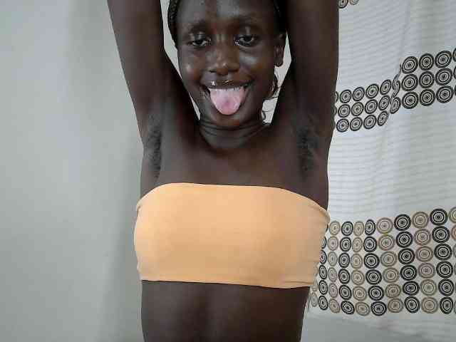 Modelo: cutemona
