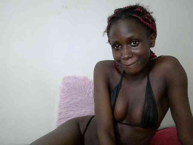 Modelo: cutemona
