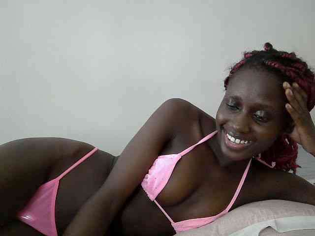 Modelo: cutemona