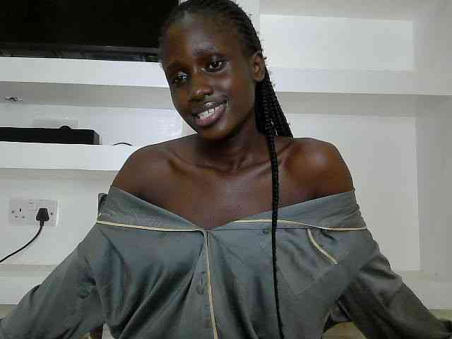 Model: cutemona