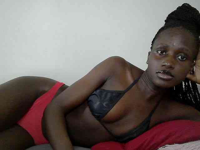 Modelo: cutemona
