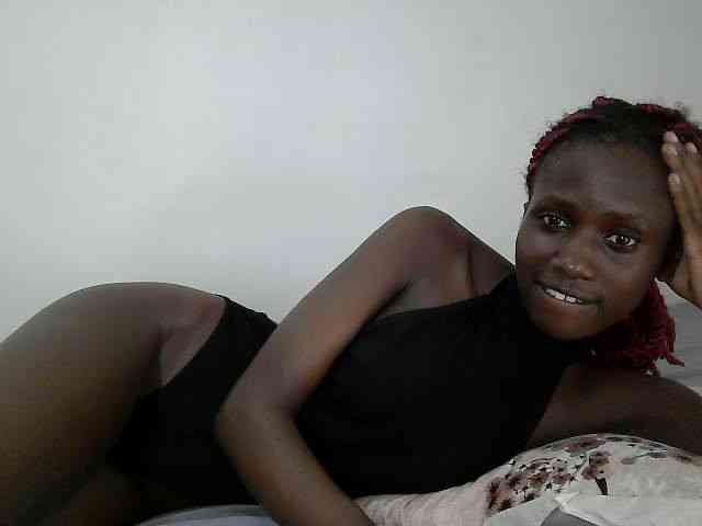 Modelo: cutemona