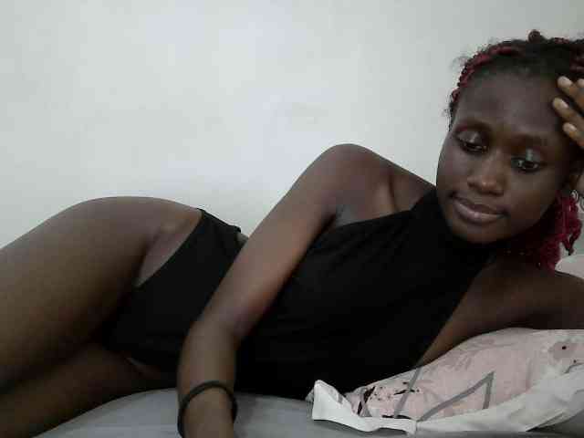 Modelo: cutemona