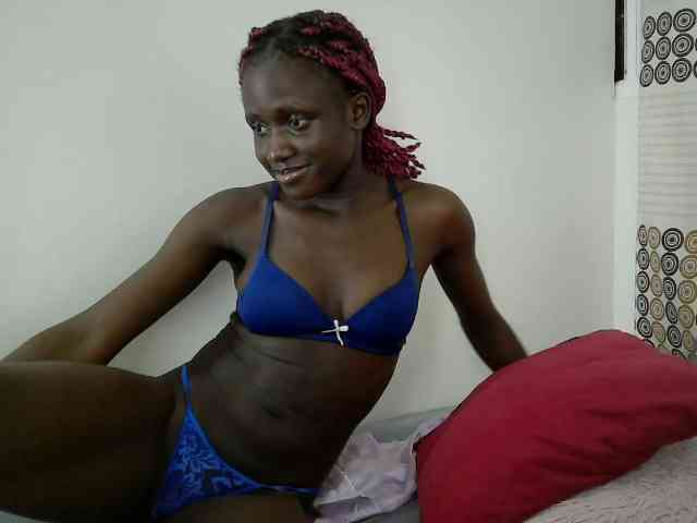 Modelo: cutemona
