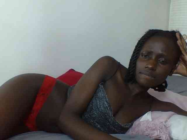 cutemona webcam