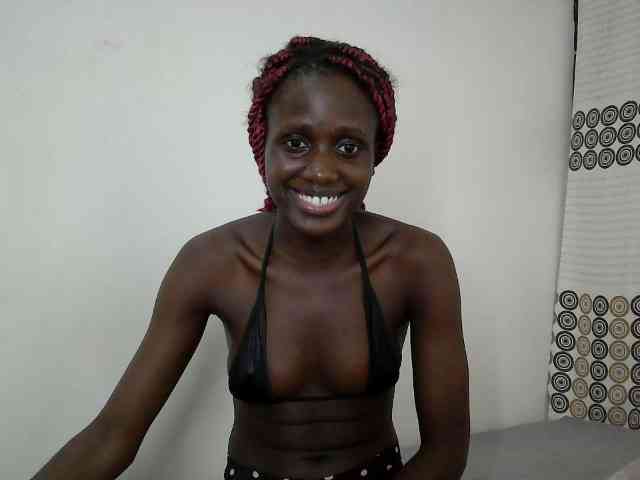Modelo: cutemona