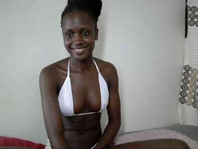Modelo: cutemona