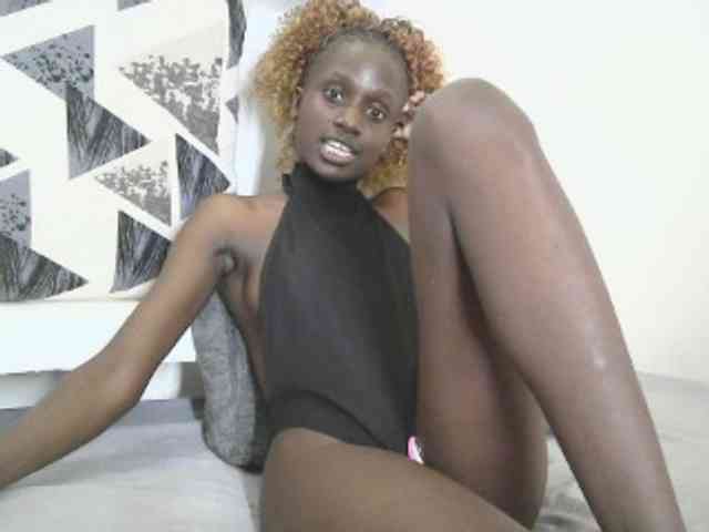 Modelo: cutemona