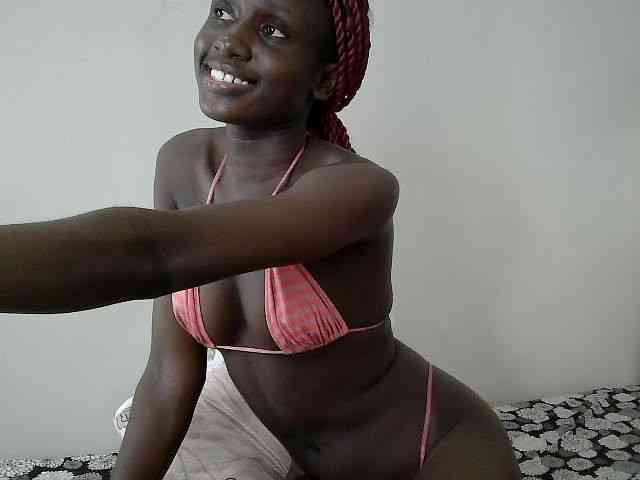 Modelo: cutemona