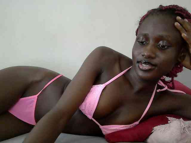 Modelo: cutemona