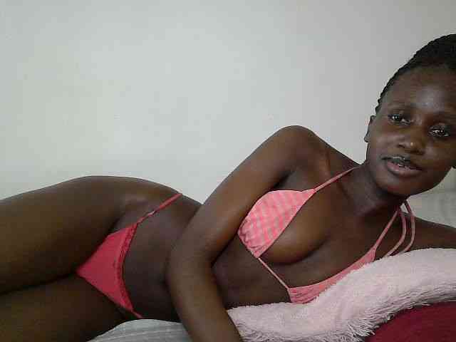 Modelo: cutemona