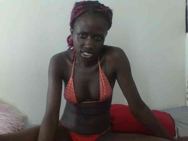 Modelo: cutemona