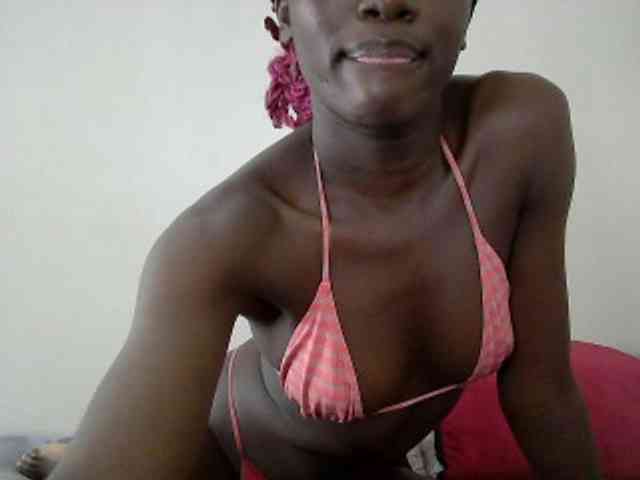 Modelo: cutemona