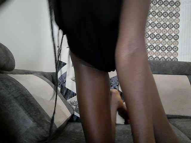 Modelo: cutemona