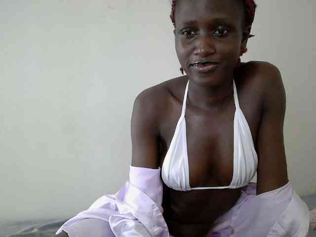 Modelo: cutemona