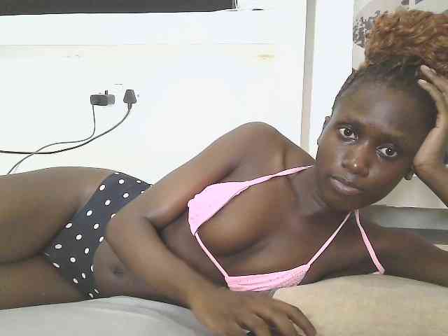 Modelo: cutemona