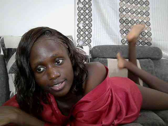Modelo: cutemona