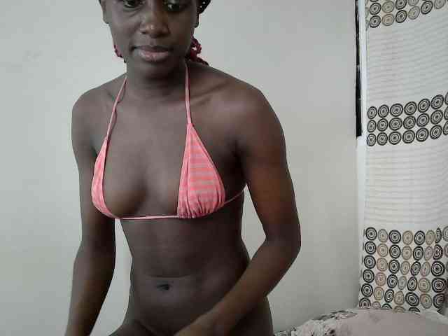 Modelo: cutemona