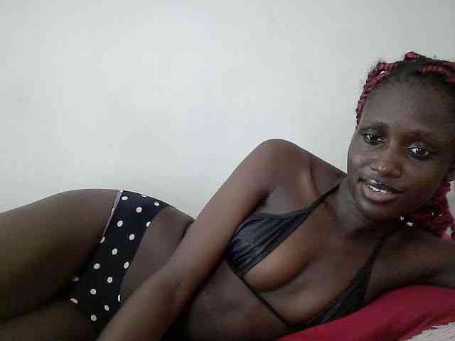 Modelo: cutemona