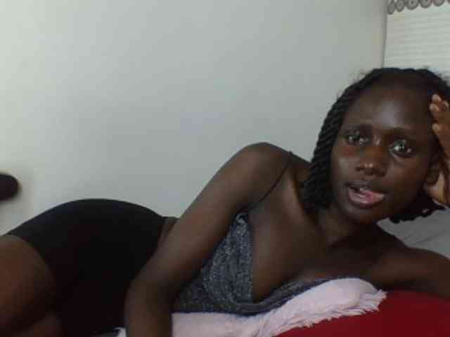 cutemona webcam