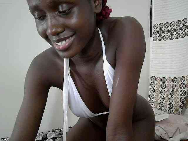 Modelo: cutemona