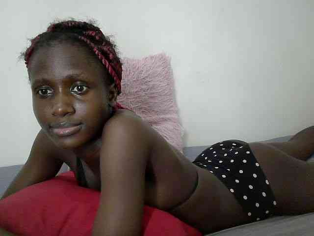 Modelo: cutemona