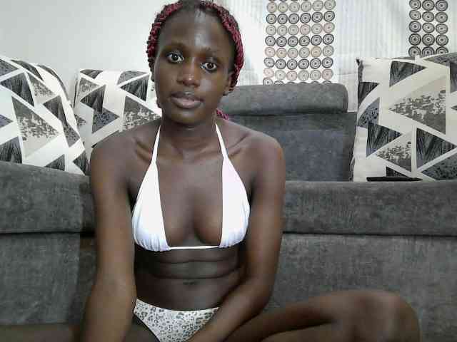 cutemona webcam