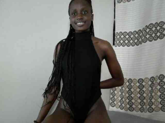 Modelo: cutemona