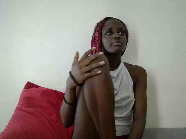 Modelo: cutemona