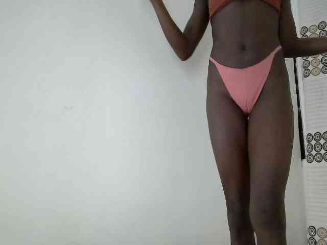 Modelo: cutemona