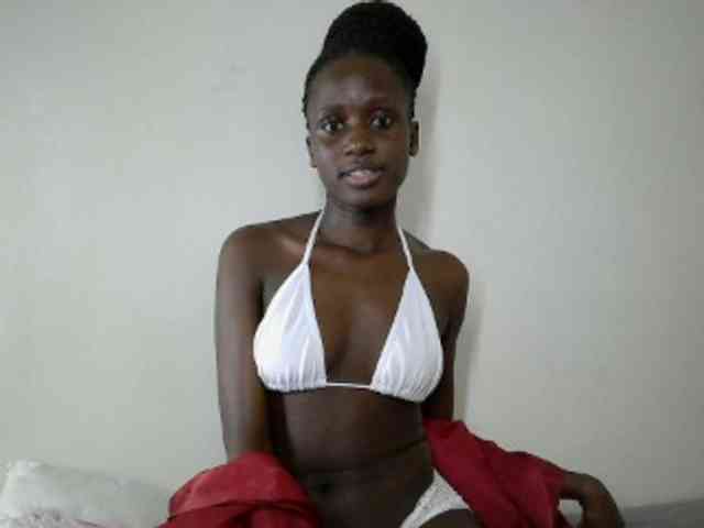 Modelo: cutemona