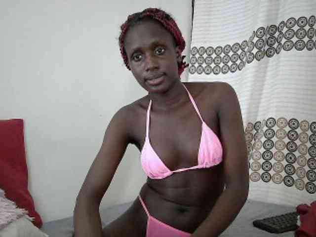 Modelo: cutemona