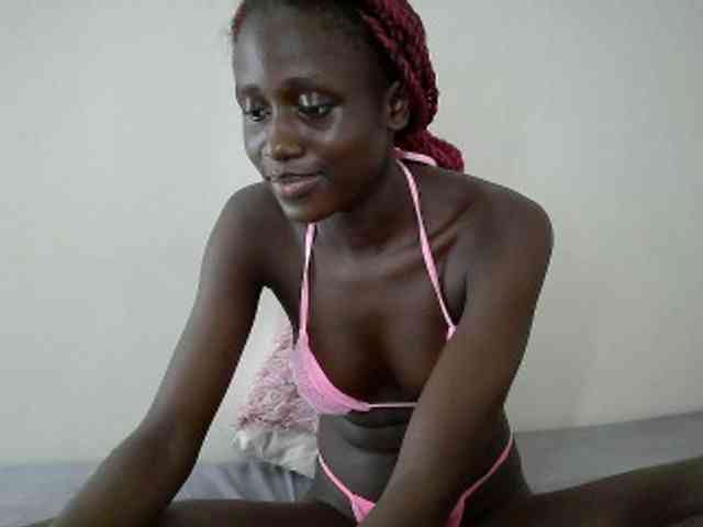 Modelo: cutemona