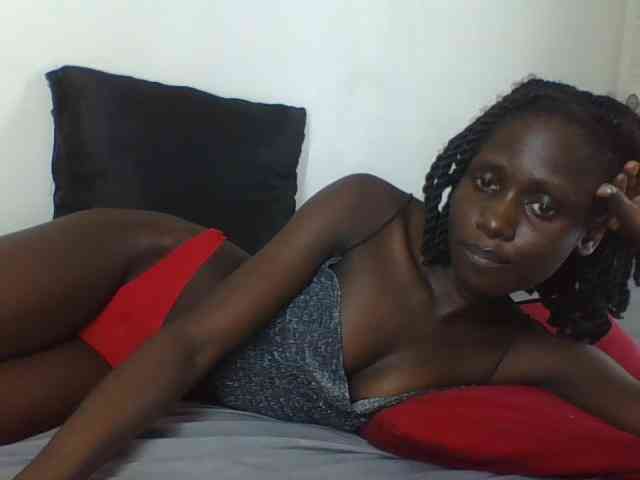cutemona webcam