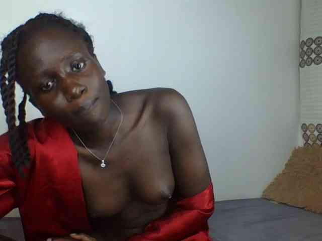 cutemona webcam
