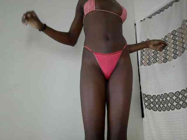 Modelo: cutemona