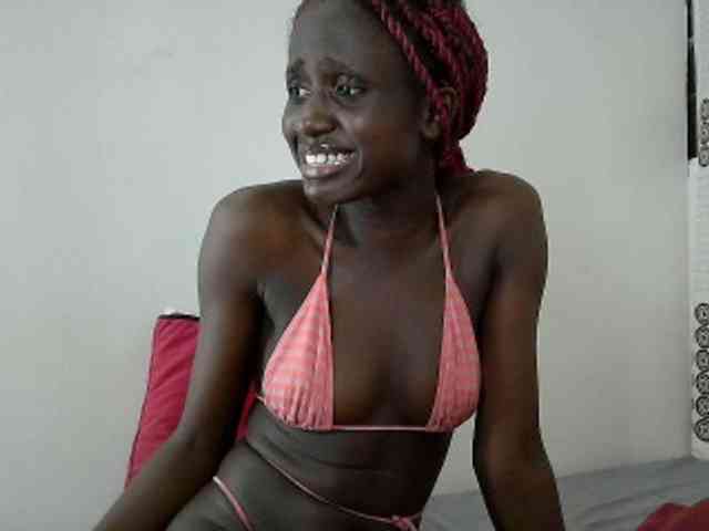 Modelo: cutemona